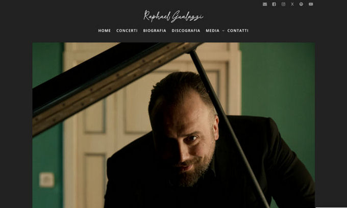 Raphael Gualazzi Official Website